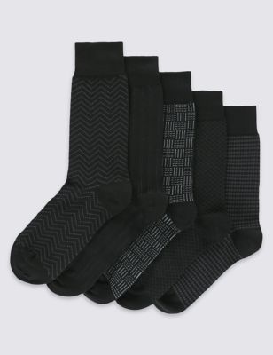5 Pairs of Freshfeet&trade; Cotton Rich Stay Soft Socks with Silver Technology
